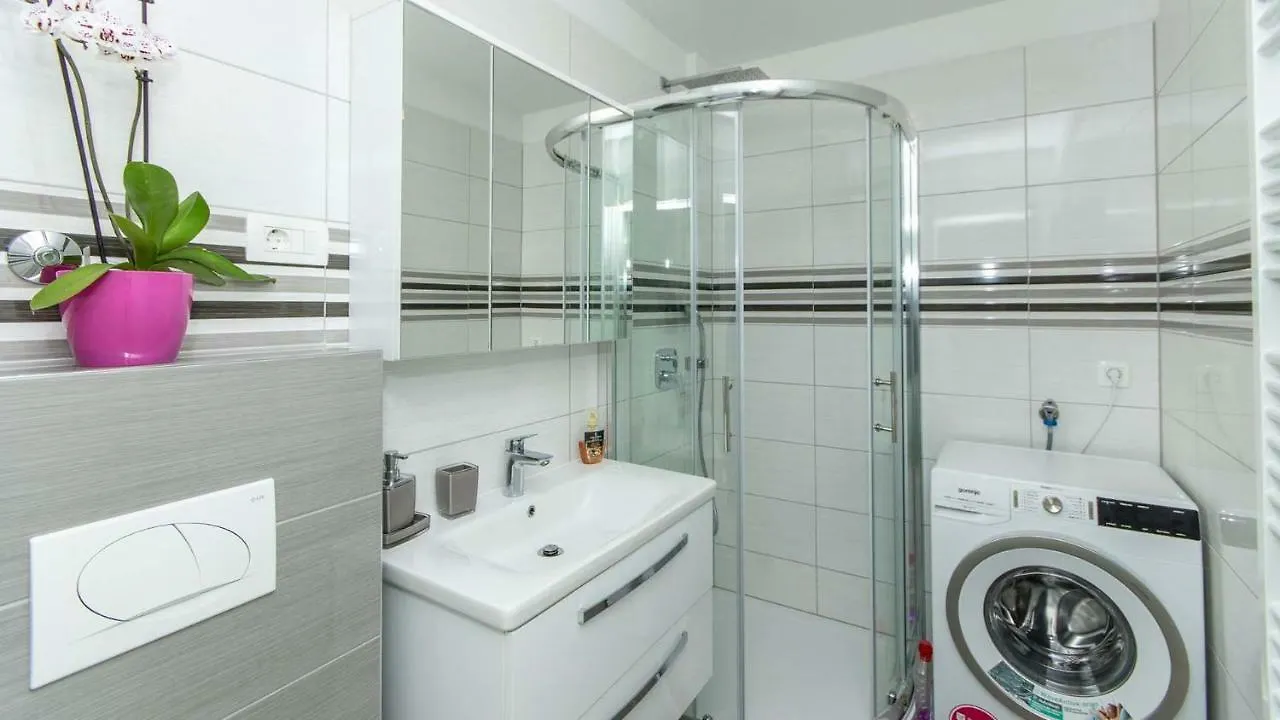 Apartments Summer Trogir 0*,  Croatia