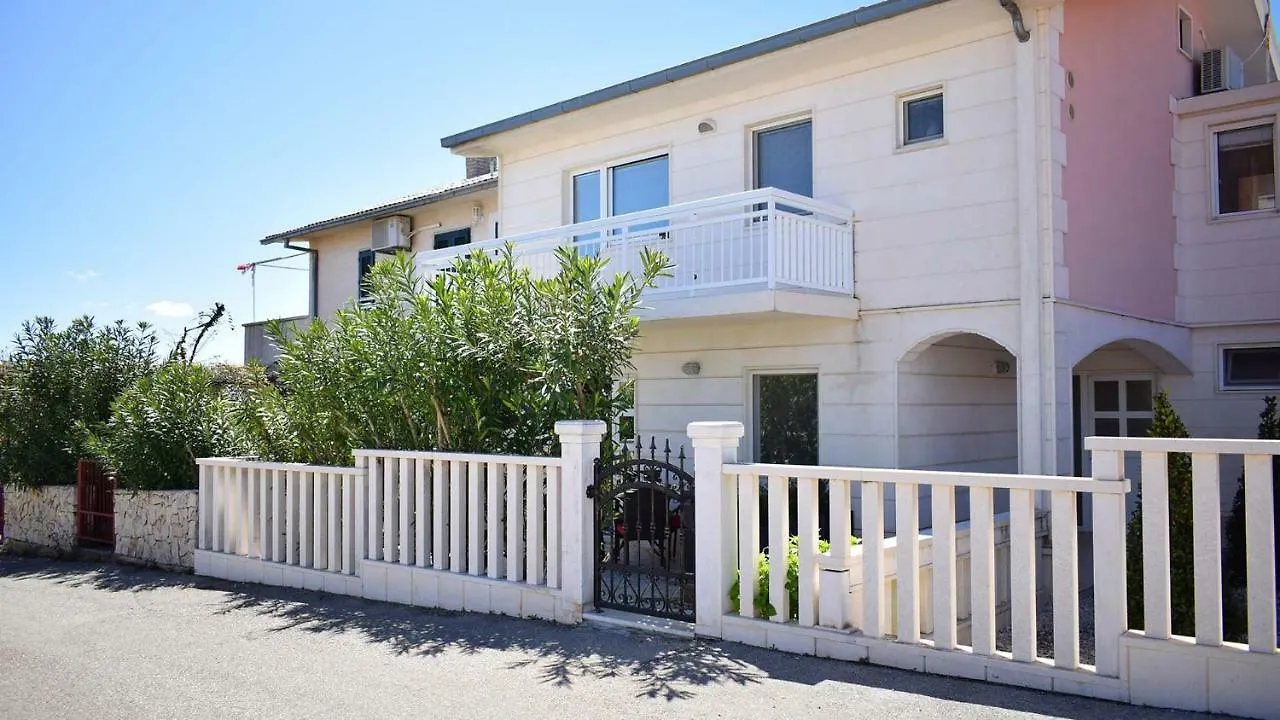 Apartments Summer Trogir