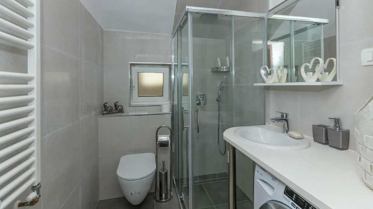 Apartments Summer Trogir
