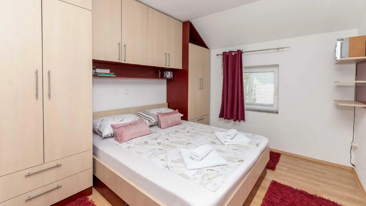Apartments Summer Trogir